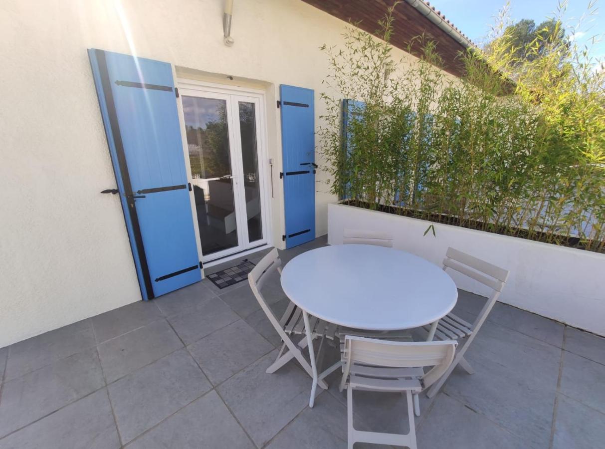 Villa L'Ansolane Fuveau Exterior foto